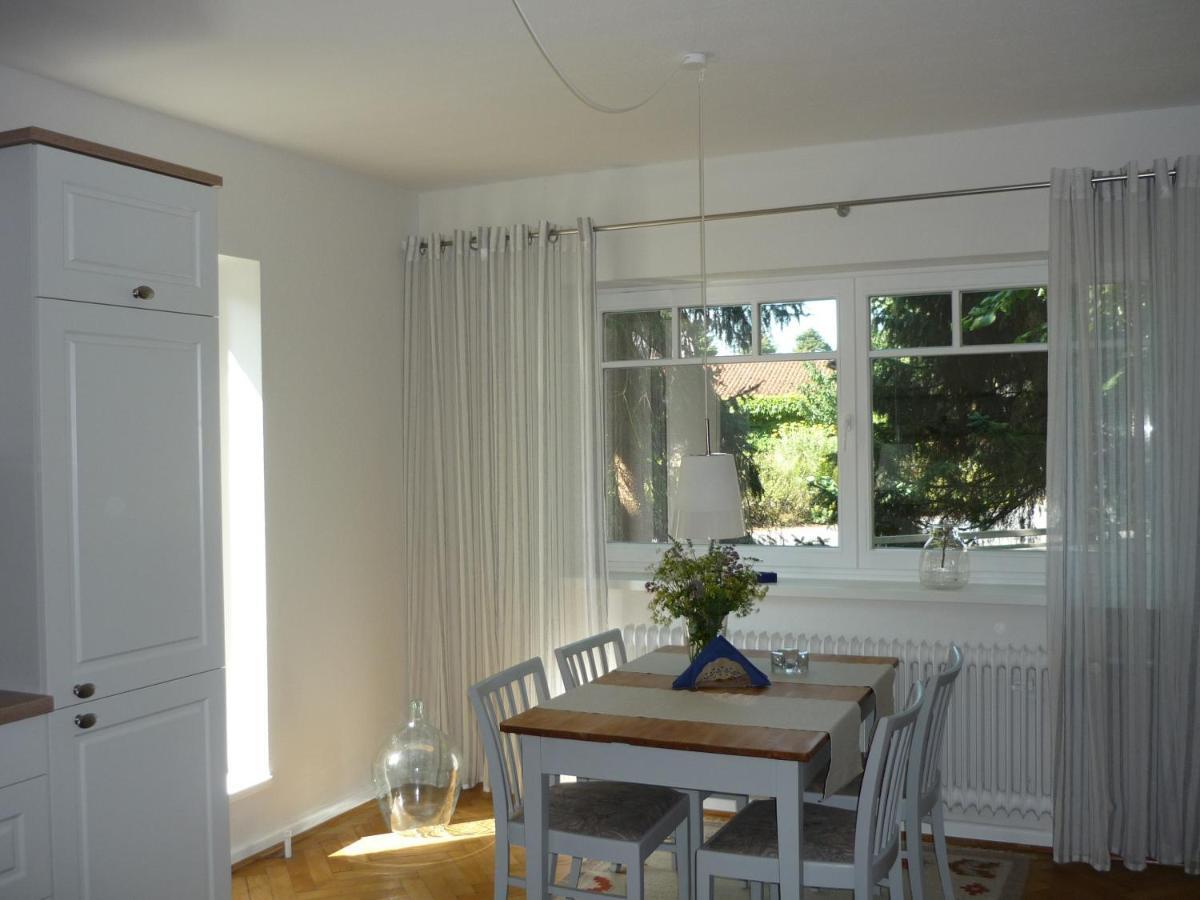 Eggers - Gemuetliche Ferienwohnung Im Erdgeschoss Wallsbull Exterior photo